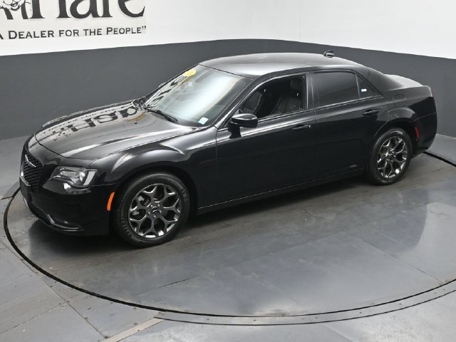 Used 2016 Chrysler 300 S AWD/4WD image 46