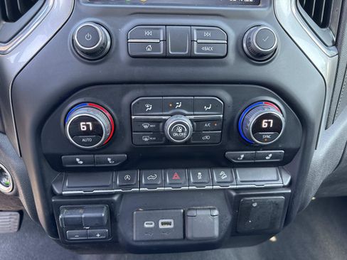 Used 2020 Chevrolet Silverado 1500 LT w/ All-Star Edition AWD/4WD image 25