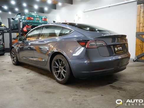 Used 2021 Tesla Model 3 Standard Range Plus image 6