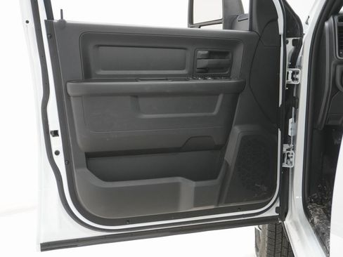 Used 2024 RAM 3500 Tradesman image 18