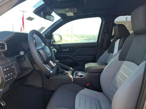 New 2026 Toyota Tacoma TRD Sport w/ TRD Sport Upgrade Package AWD/4WD image 5