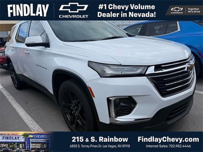 Used 2023 Chevrolet Traverse LT