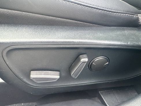 Used 2020 Ford Escape SEL FWD image 14