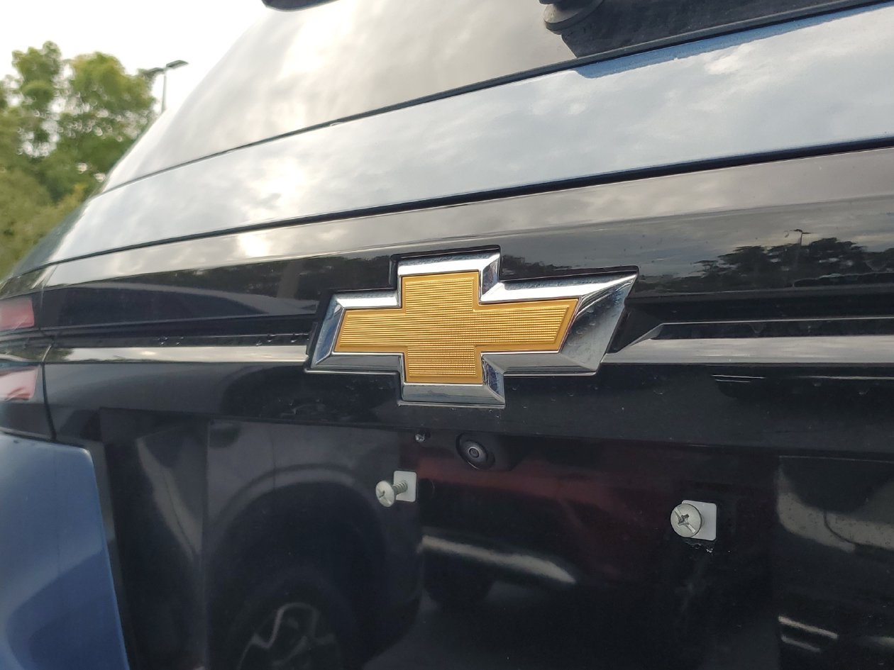 Used 2026 Chevrolet Traverse LT FWD image 6