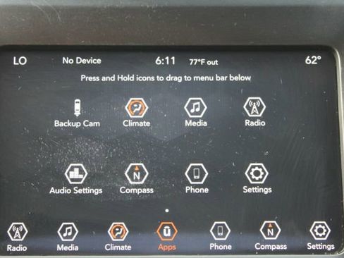Used 2019 Jeep Cherokee Latitude Plus w/ Comfort/Convenience Group FWD image 25