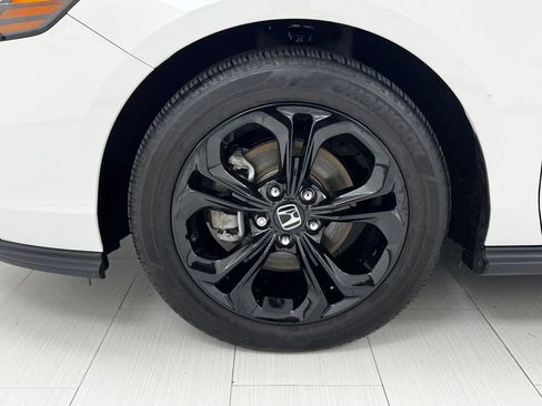 Used 2025 Honda Accord SE image 39