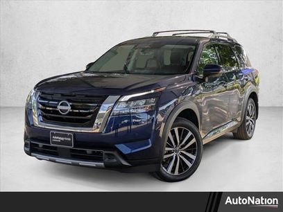 Used 2024 Nissan Pathfinder Platinum w/ Cargo Package