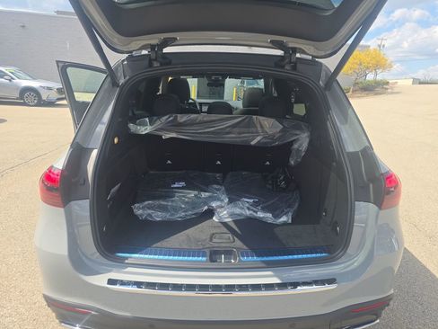 New 2026 Mercedes-Benz GLE 450 4MATIC image 3