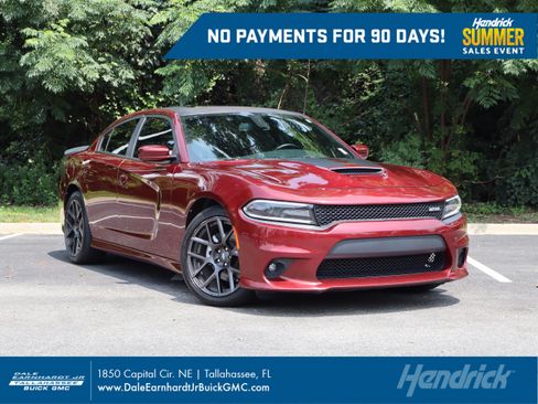 Used 2018 Dodge Charger R/T RWD image 1