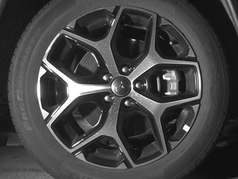 Used 2025 Jeep Compass Limited AWD/4WD image 13