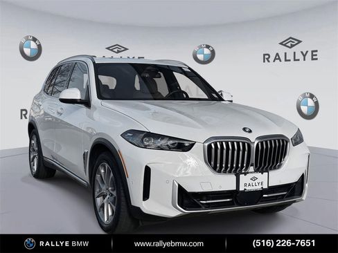 Certified 2025 BMW X5 xDrive50e w/ Premium Package image 1