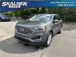 Certified 2022 Ford Edge SEL image 1