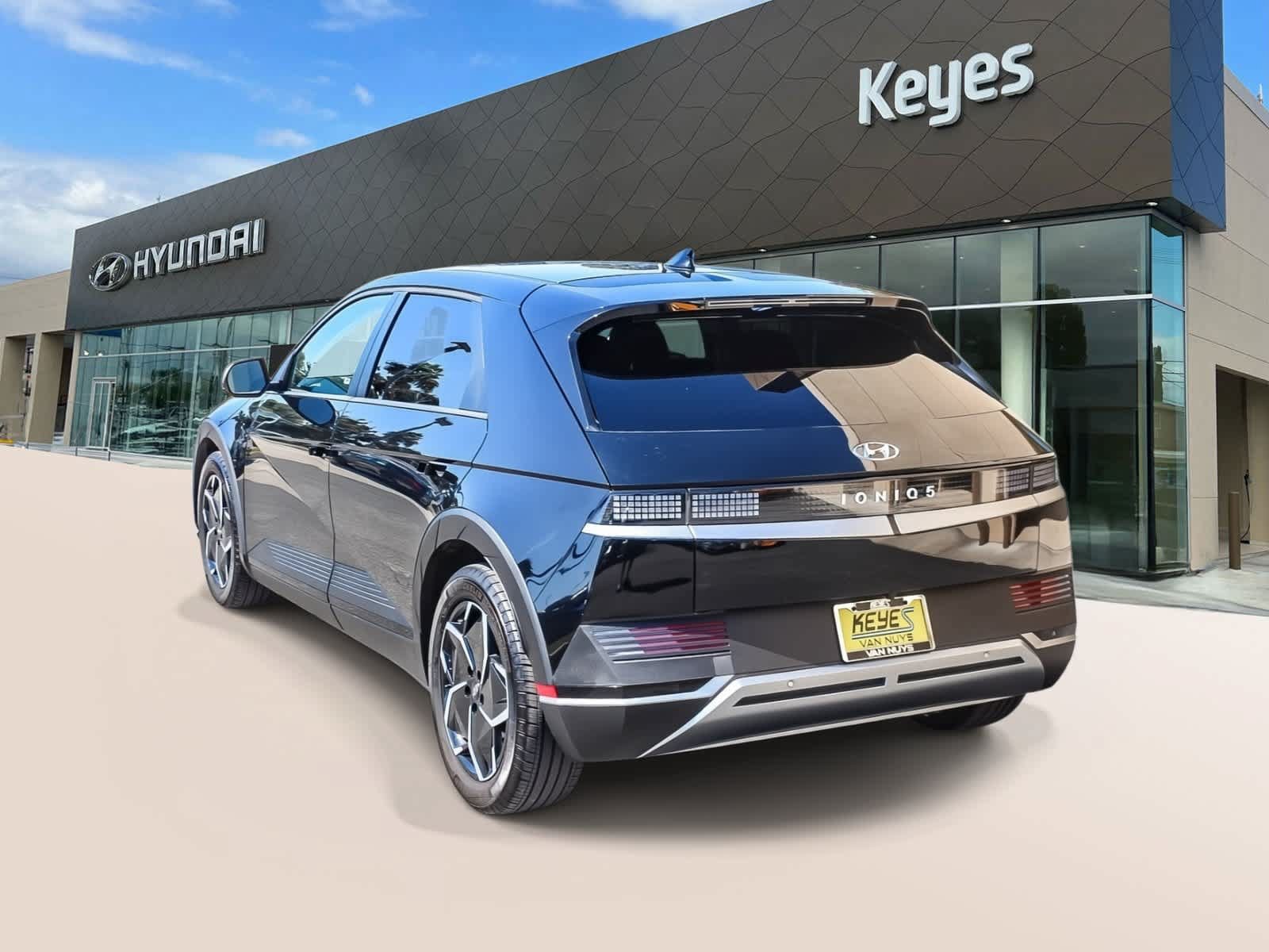 Certified 2024 Hyundai Ioniq 5 SEL RWD image 7