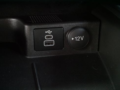 Used 2025 Ford Escape ST-Line AWD/4WD image 30