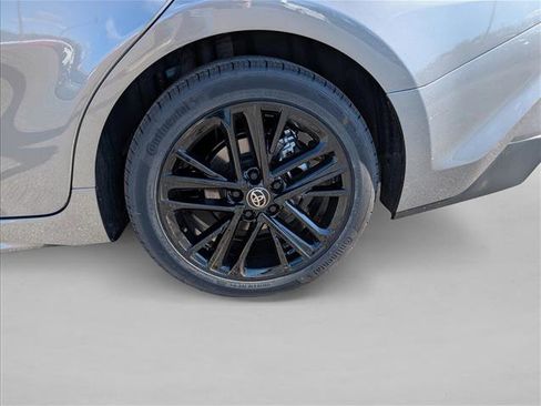 New 2026 Toyota Camry SE image 10