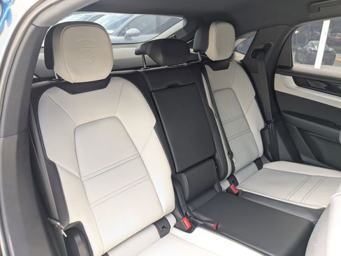 New 2026 Porsche Cayenne Coupe image 25