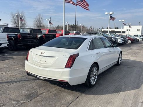 Used 2018 Cadillac CT6 3.6 AWD image 5
