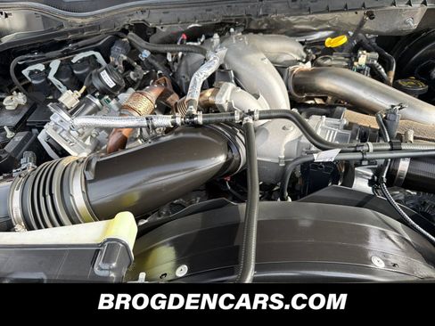 Used 2022 Ford F250 Platinum image 10