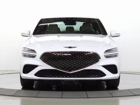 Used 2026 Genesis G70 2.5T image 2