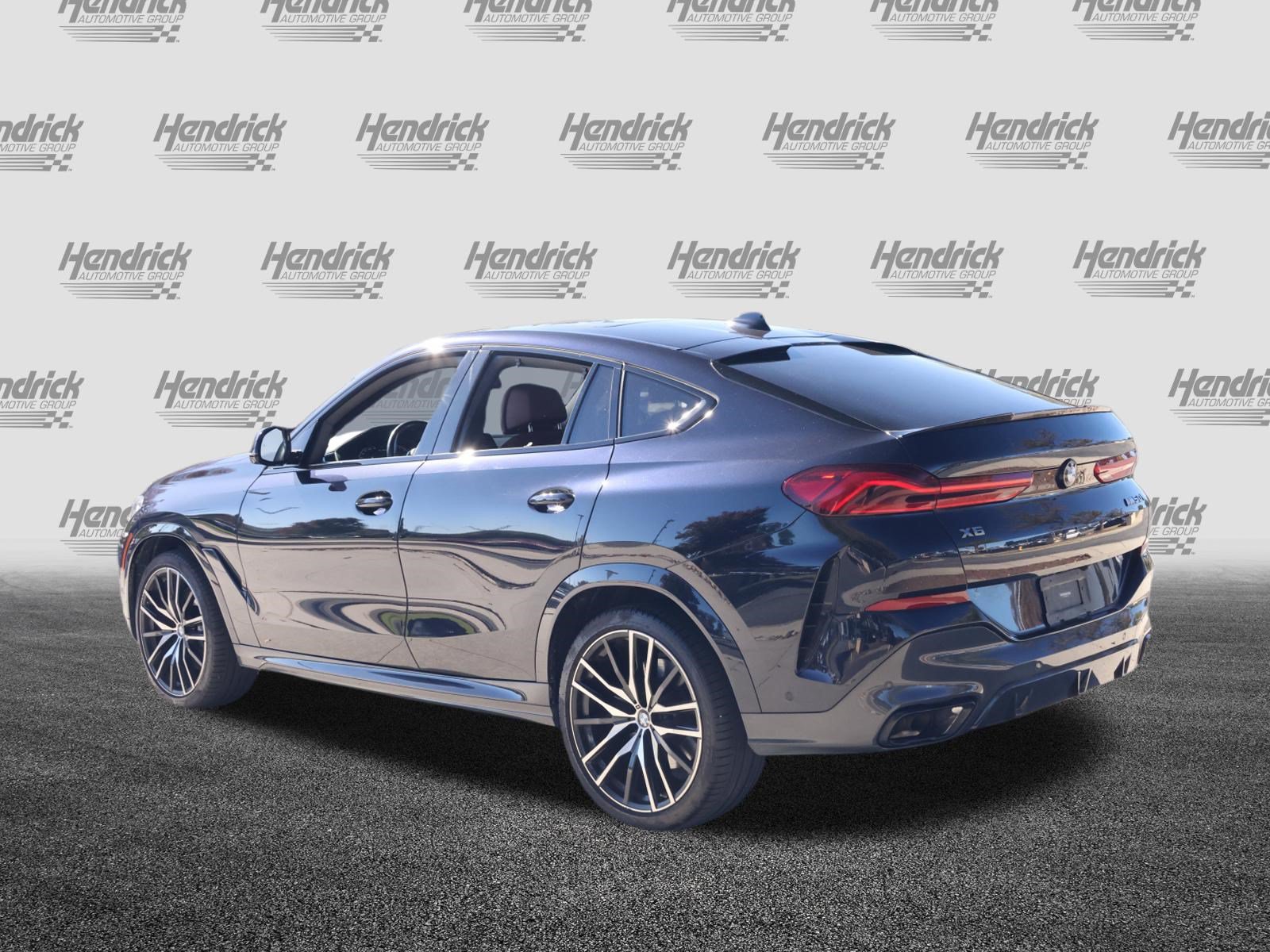 Used 2022 BMW X6 M50i w/ Executive Package AWD/4WD image 7