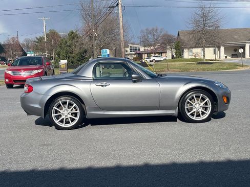 Used 2009 MAZDA MX-5 Miata Touring image 9