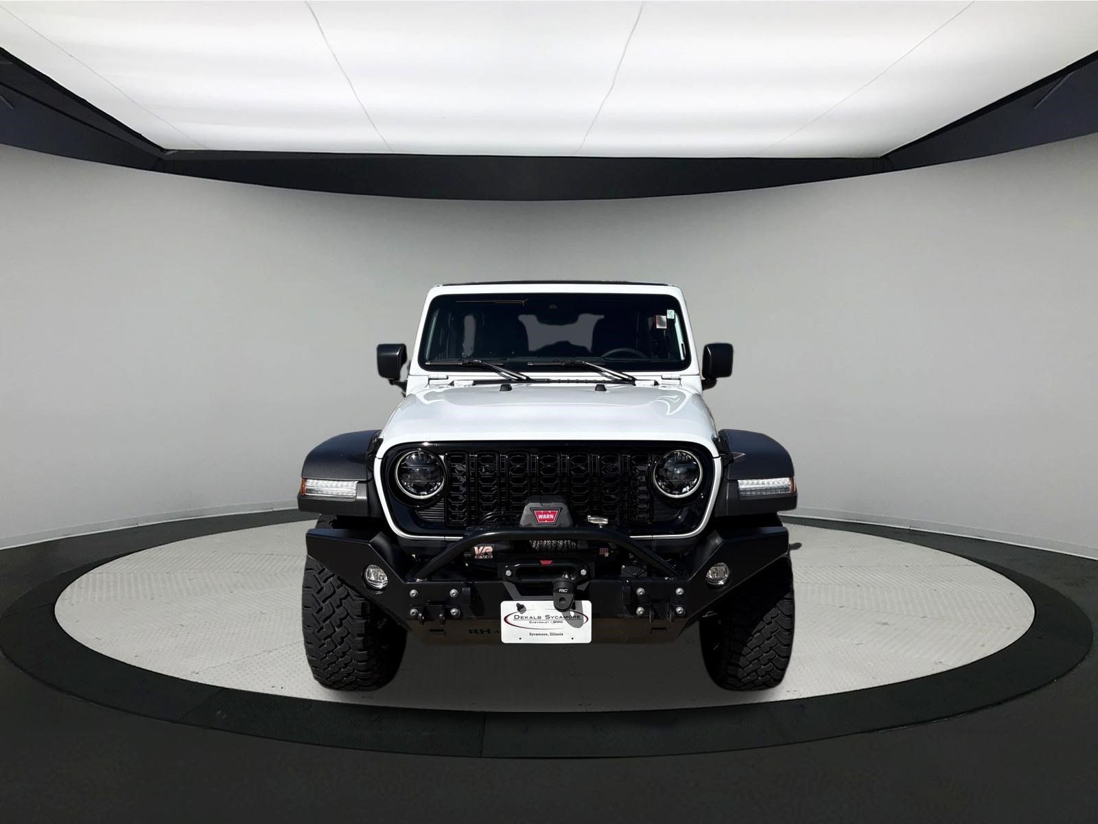 Used 2024 Jeep Wrangler Unlimited Sport AWD/4WD image 2