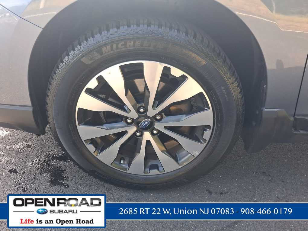 Used 2015 Subaru Outback 2.5i Limited AWD/4WD image 10