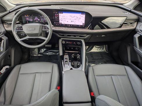 New 2025 Audi Q5 Premium image 5