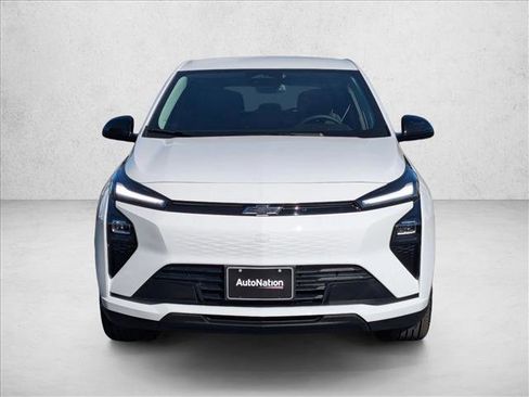 New 2027 Chevrolet Bolt LT w/ Comfort Package image 6