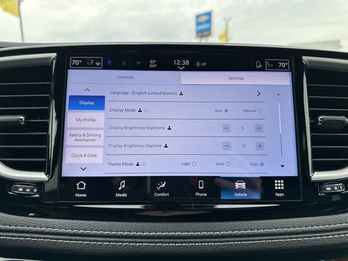 New 2026 Chrysler Pacifica Select image 39