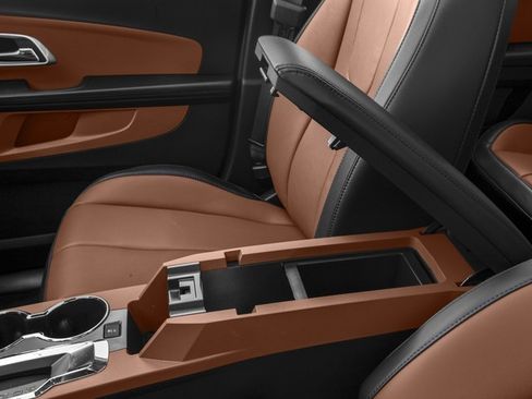 Used 2017 Chevrolet Equinox Premier w/ Enhanced Convenience Package image 19