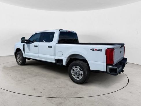 Used 2026 Ford F250 XLT AWD/4WD image 7