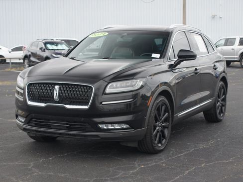 Used 2021 Lincoln Nautilus Reserve w/ Equipment Group 202A AWD/4WD image 2