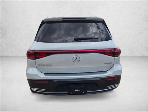Certified 2023 Mercedes-Benz EQB 300 4MATIC image 6