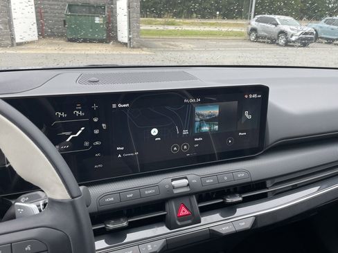 New 2025 Kia K4 GT-Line w/ GT-Line Sunroof Package image 15