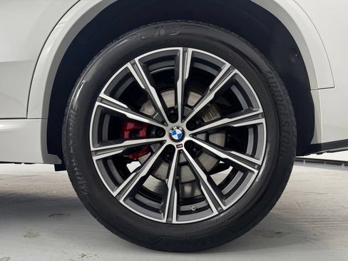 Used 2026 BMW X5 xDrive40i w/ Executive Package AWD/4WD image 11