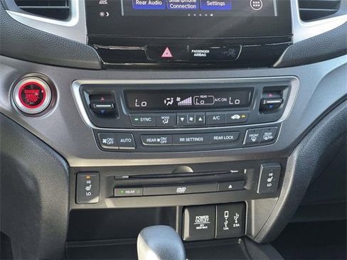 Certified 2018 Honda Pilot EX-L image 19