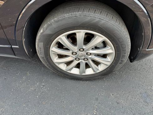 Used 2019 Buick Envision Essence AWD/4WD image 11