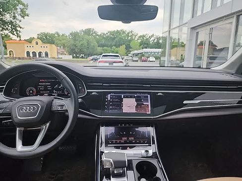 Certified 2025 Audi Q7 3.0T Premium Plus AWD/4WD image 12