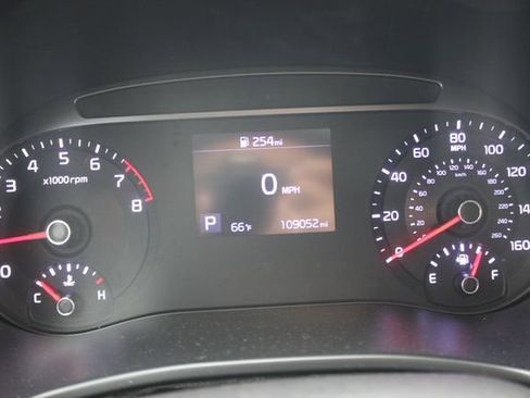 Used 2020 Kia Soul S FWD image 14