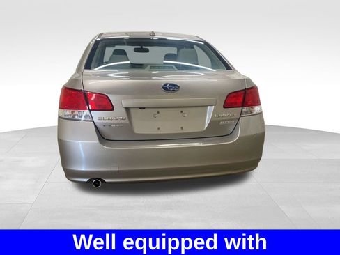 Used 2014 Subaru Legacy 2.5i Limited w/ Moonroof Package AWD/4WD image 3