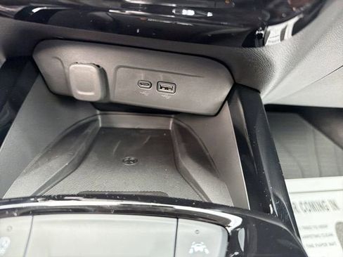 New 2026 Chevrolet Trax ACTIV w/ Sunroof Package image 25