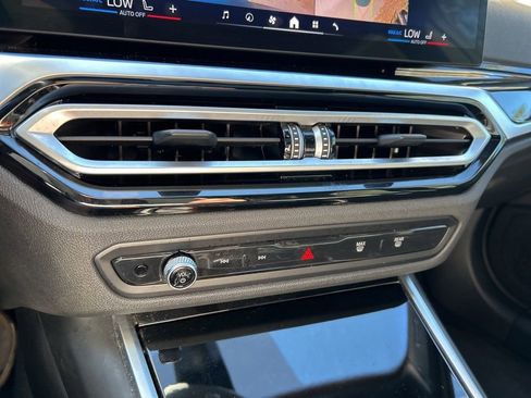 Used 2024 BMW i4 xDrive40i image 36