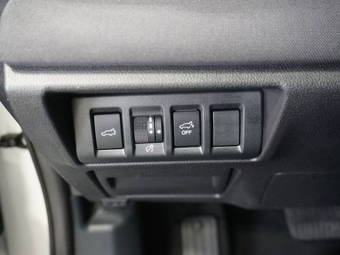 Used 2024 Subaru Outback Premium image 23