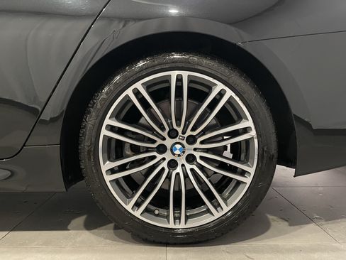 Used 2019 BMW 540i xDrive w/ M Sport Package AWD/4WD image 8