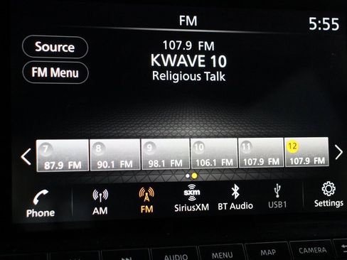 Used 2024 Nissan Pathfinder SL w/ SL Premium Package image 29