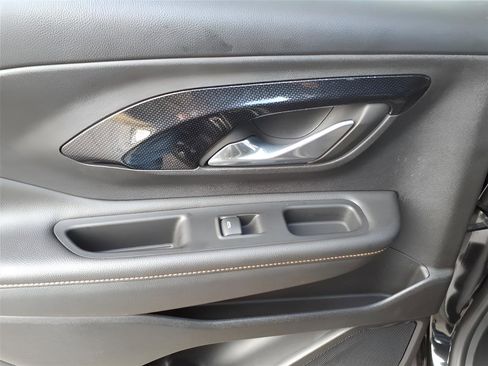 Used 2024 GMC Terrain AT4 image 14