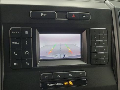 Used 2018 Ford F150 XLT AWD/4WD image 28