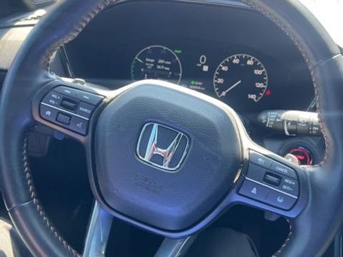 Used 2025 Honda CR-V Sport image 18