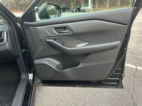 Used 2024 Nissan Rogue S image 14